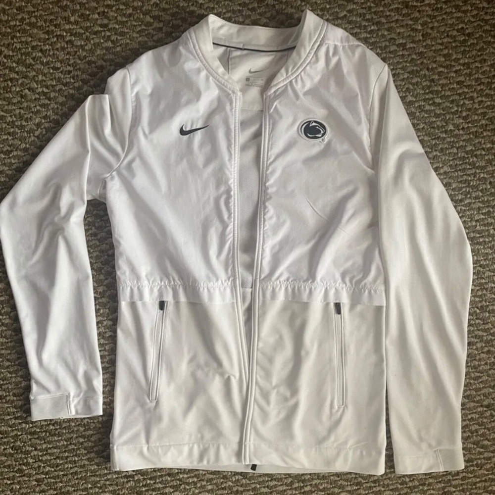 Penn State jacket Nike Whiteout New Without Tags Small